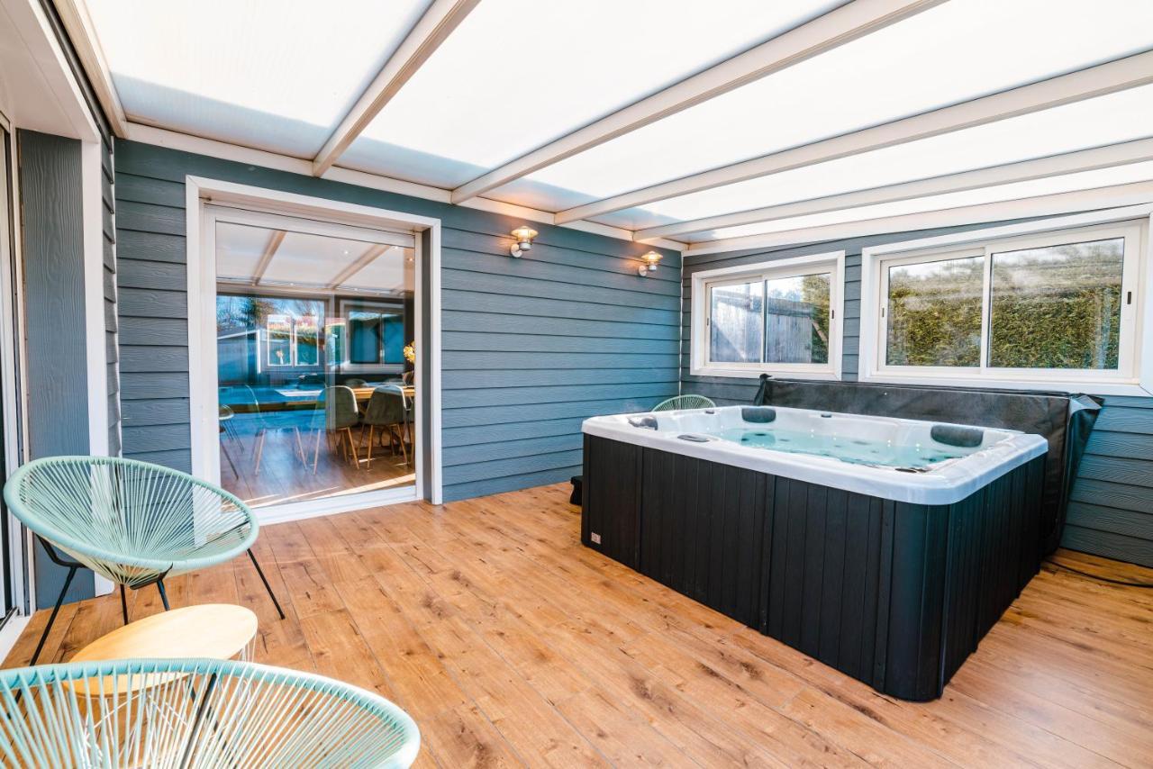 Grande Maison Avec Piscine Et Jacuzzi A La Campagne Desvres Kültér fotó